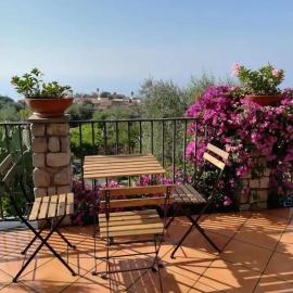 Holiday Home Garden House Li Galli by Interhome，位于Torca的酒店