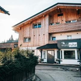 Die Waldruhe，位于卡尔蒂奇的酒店
