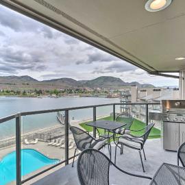 Beautiful Condo w/ Balcony on Lake Chelan!，位于奇兰的酒店