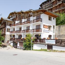 Hotel le Chamois，位于拉普德兹的酒店