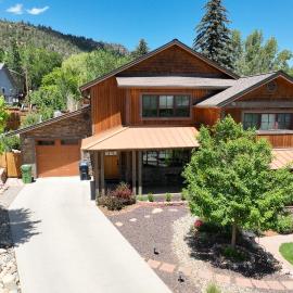 Durango Deluxe Townhome，位于杜兰戈的酒店