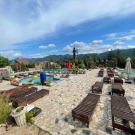 Belvedere Yacht Club Berzasca，位于贝尔扎斯卡的酒店