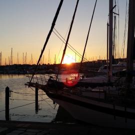 La Voile D' Or seul hôtel sur le port，位于阿格德角的酒店
