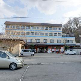 ホテルスターらんど，位于Tsuru 的酒店