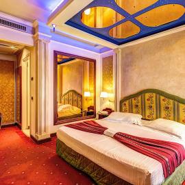 Dreamhotel，位于阿皮亚诺真蒂莱的酒店