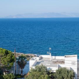 Amazing Sea View, Rafina Port, Athens Airport, Self-Check-in，位于拉斐那的酒店