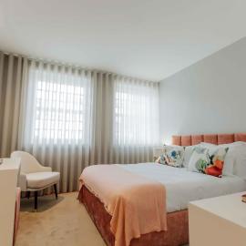 Trovador Guest House，位于吉马良斯的酒店