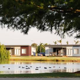 RACV Cobram Resort，位于科布勒姆的酒店