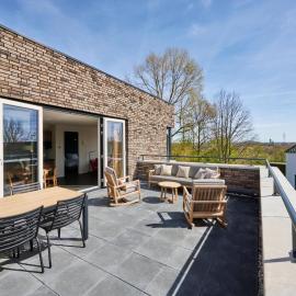 Dormio Resort Maastricht Castellum Apartments，位于马斯特里赫特的酒店