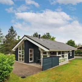 6 person holiday home in Hals，位于海尔斯的酒店