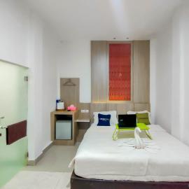 Urbanview Hotel Bagoes Sintang by RedDoorz，位于Sintang的酒店