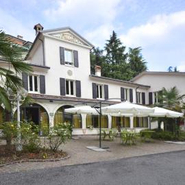 Hotel Ristorante La Grotta