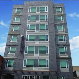 Umbrella Hotel Bronx，位于布朗克斯的酒店