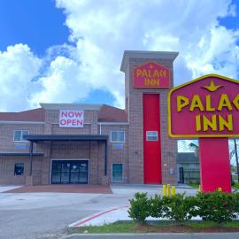 PALACEINN-ARCOLA，位于Rosharon的酒店