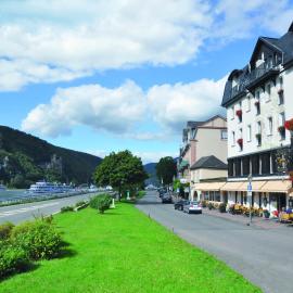 Rheinhotel Lamm，位于吕德斯海姆的酒店
