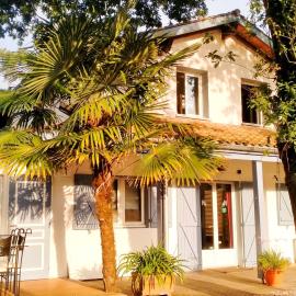 Shifting Sands Surf House，位于拉本讷的酒店