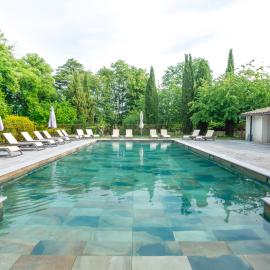 Hôtel & SPA Ventoux Provence "Domaine des Tilleuls"，位于马洛塞讷的酒店