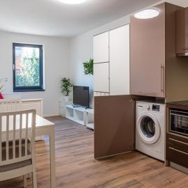 Apartmány Gemini，位于兹林的酒店