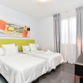 Hotel Kuve Marbella，位于马贝拉的酒店