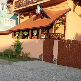 Lörincz Vendégház，位于科伦德的酒店