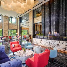 Ravatel Luxury Hotel Bac Giang，位于Bắc Giang的酒店