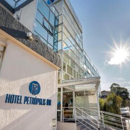 Hotel Petropolis Inn，位于彼得罗波利斯的酒店