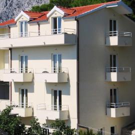 Apartments Danica Drašnice，位于德朗西斯的酒店