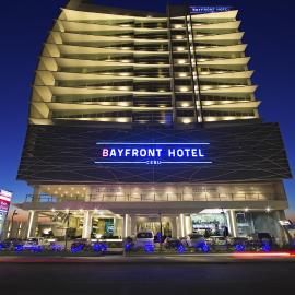 Bayfront Hotel Cebu North Reclamation，位于宿务的酒店
