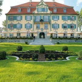 Schloss Neutrauchburg，位于阿尔戈伊地区伊斯尼的酒店
