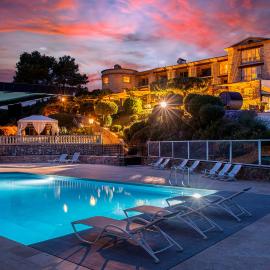 La Bastide De Tourtour Hotel & Spa，位于图尔图的酒店