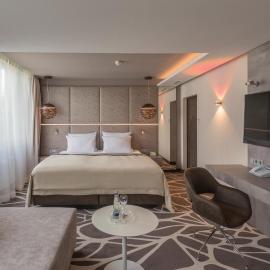 Holiday Inn Munich Unterhaching by IHG，位于安达赫治的酒店