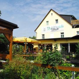 Landhotel Heidekrug，位于Dohma的酒店