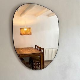 Modern apartment with parking 2 min from the beach，位于卡莱利亚德帕拉弗鲁赫尔的酒店