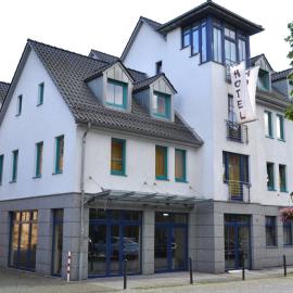 Hotel Am Schlosstor，位于比克堡的酒店