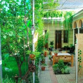 Evergreen Margilan Guesthouse，位于Marghilon的酒店