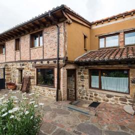 Hotel Rural Piedra Abierta，位于San Martín de Perapertú的酒店