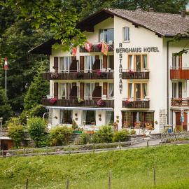 Hotel Berghaus，位于翁根的酒店