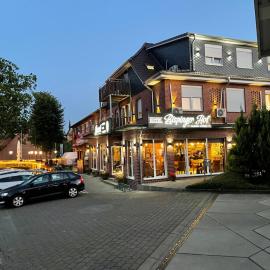 Hotel Bispinger Hof，位于比斯平根的酒店