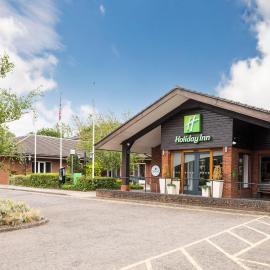 Holiday Inn Guildford by IHG，位于吉尔福德的酒店