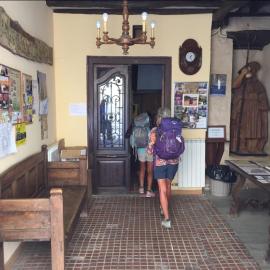 Albergue San Javier - Solo para peregrinos，位于阿斯托加的酒店