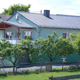 Ferienwohnungen Landgasthaus Janshen，位于Ellscheid的酒店