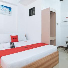 RedDoorz Near Iloilo International Airport，位于伊洛伊洛的酒店