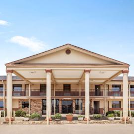 Days Inn by Wyndham Paris，位于帕里斯的酒店