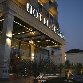 Hotel Jurgen，位于莱什的酒店