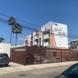 Dali Suites -Accommodations in Playas de Tijuana,位于提华纳的酒店