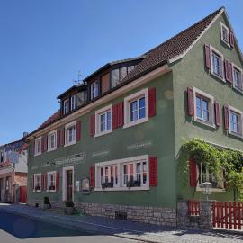 Landhotel Schwab，位于美茵河畔施瓦尔察赫的酒店