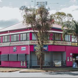 The Dulacca Hotel，位于Dulacca的酒店