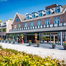Bastion Hotel Apeldoorn Het Loo，位于阿珀尔多伦的酒店