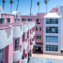 Days Inn by Wyndham Santa Monica，位于洛杉矶的酒店