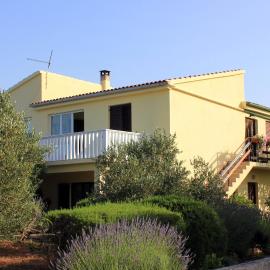 Apartments with parking space Zaglav, Dugi otok - 878，位于Zaglav的酒店